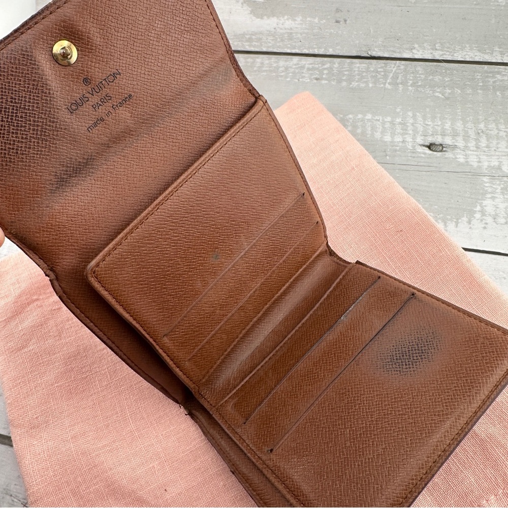 AUTHENTIC Louis Vuitton vintage Monogram Elise canvas wallet. - Picture 8 of 14